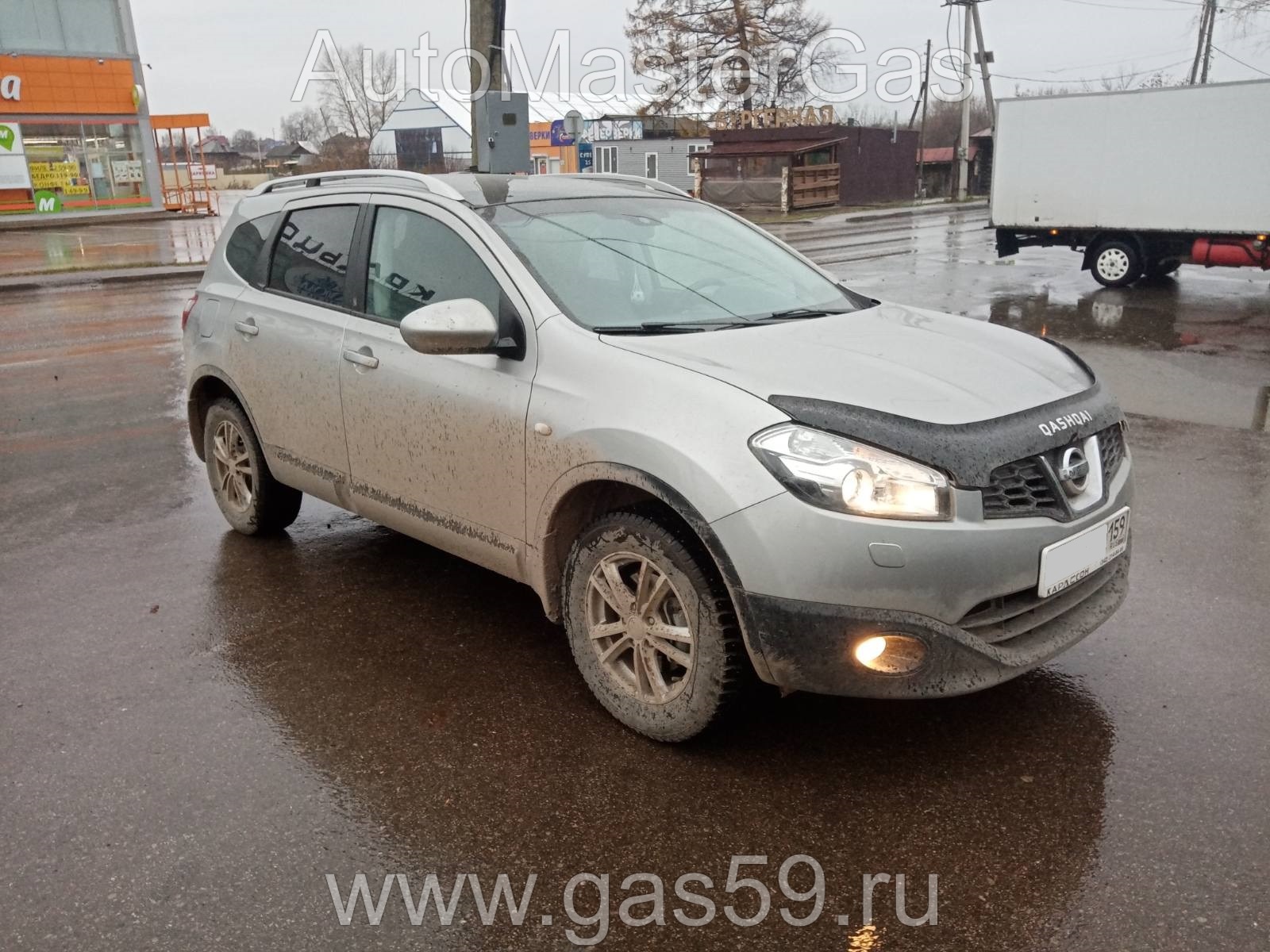 Установка ГБО на Nissan Qashqai 2011г., ГБО 4 поколения, пропан LANDIRENZO (Италия), двигатель 1.6л. 4 цилиндра 114 л.с.