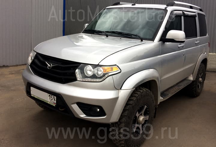 Установка ГБО на UAZ Patriot, ГБО 4 поколения LANDIRENZO (Италия), с 2-мя баллонами по 42 л.