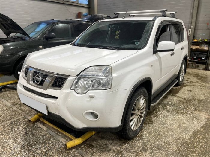 Установка ГБО на Nissan X-Trail 2013 г., ГБО 4 поколения, пропан OMVL (Италия), двигатель 2.0л. 4 цилиндра