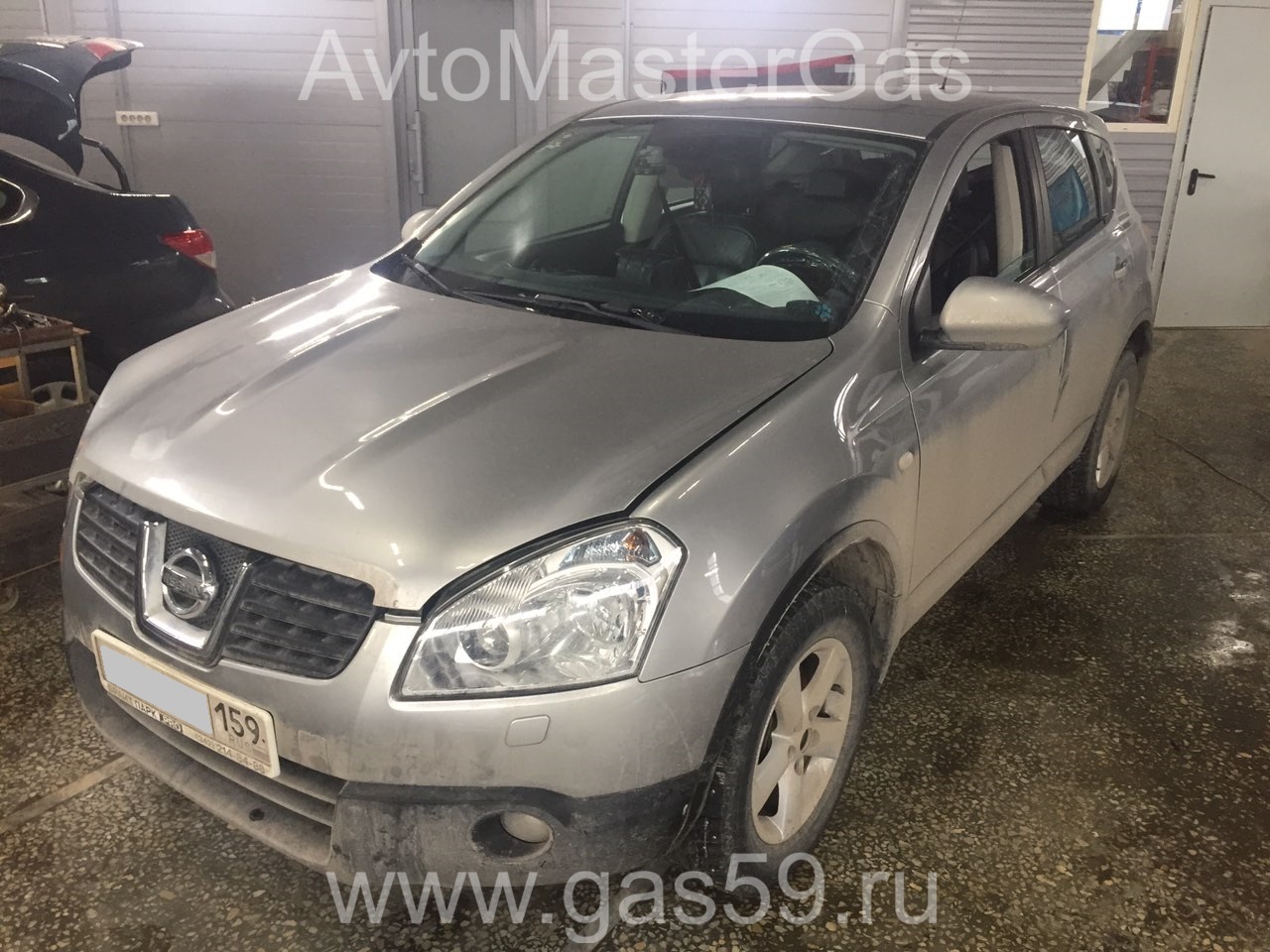 Установка ГБО на Nissan Qashqai 2007г., ГБО 4 поколения, пропан LANDIRENZO (Италия), двигатель 2.0л. 4 цилиндра