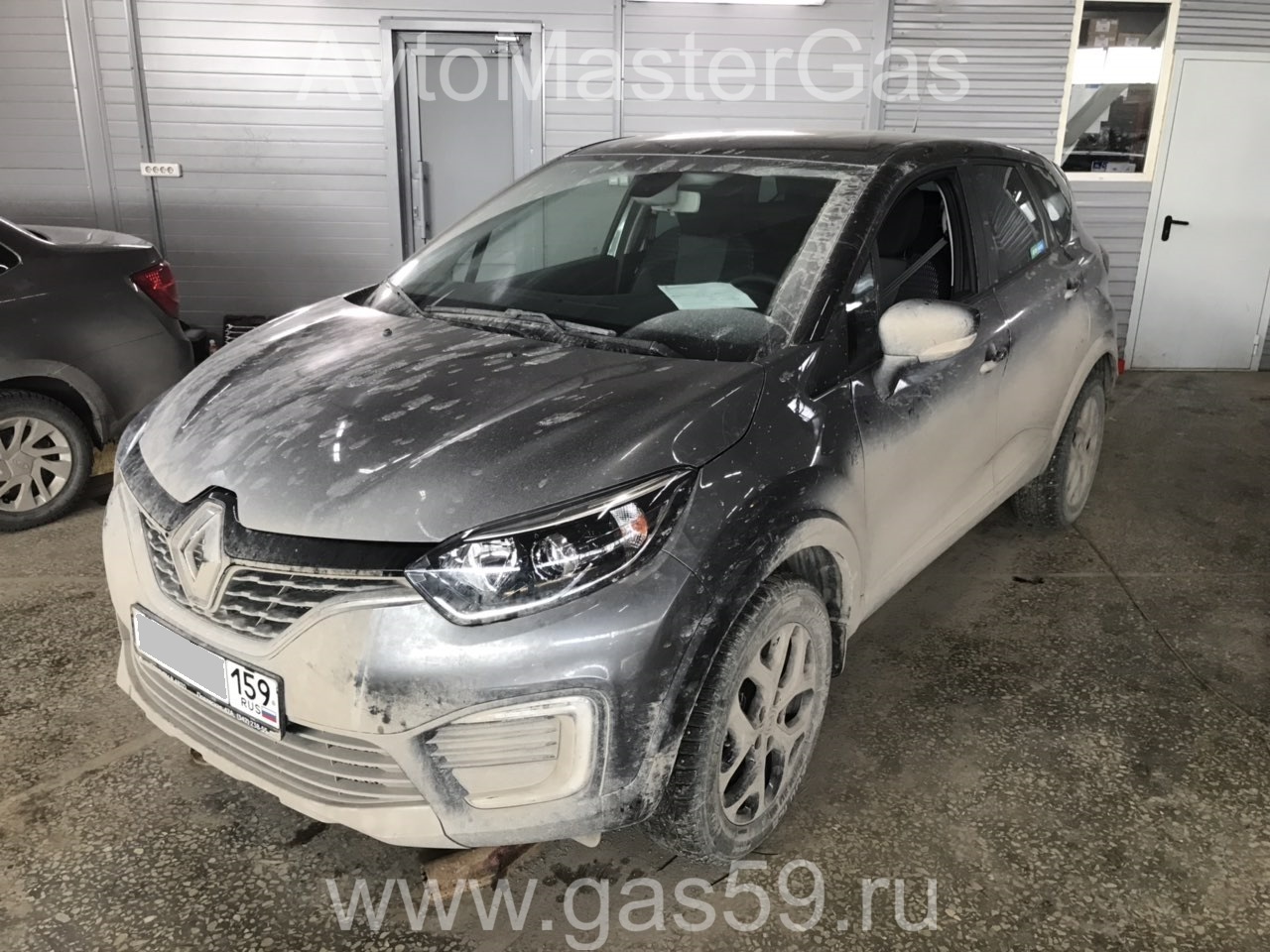 Установка ГБО на Renault Kaptur 2018г., ГБО 4 поколения, метан LANDIRENZO (Италия), двигатель 2.0л. 4 цилиндра, 143 л.с.