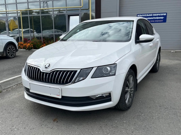 Установка ГБО на Skoda Octavia 2012 г., ГБО 4 поколения, пропан Landi Renzo (Италия, двигатель 1.5 л. 4 цилиндра