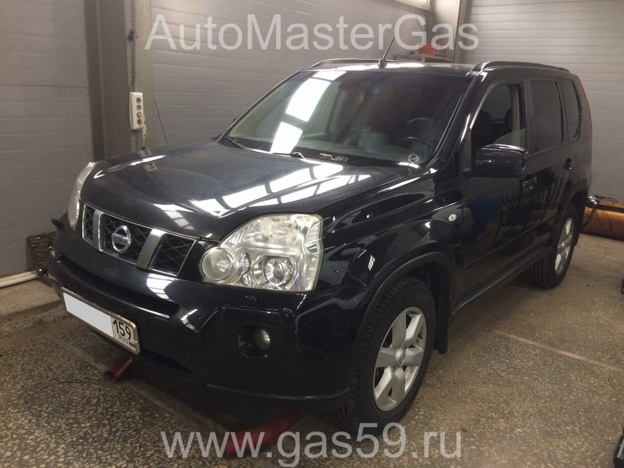 Установка ГБО на Nissan X-Trail 2008г., ГБО 4 поколения, пропан LANDIRENZO (Италия), двигатель 2.5л. 4 цилиндра